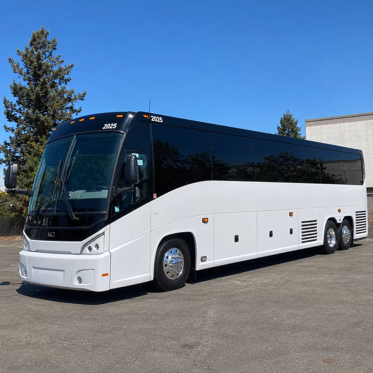 charter buses to red rocks amphitheatre and denver venues from greeley