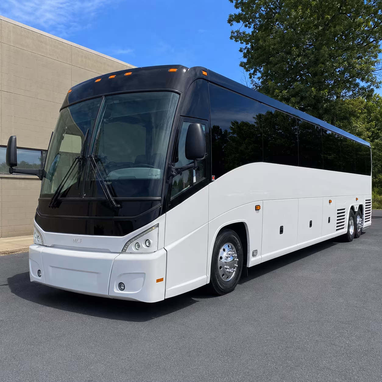 senior congregation shuttles and weekly service transportation